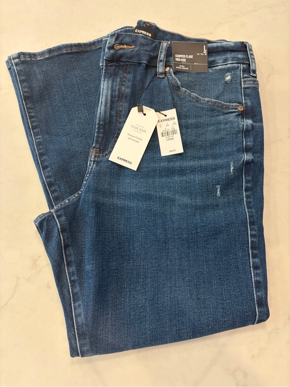 Express Women’s Cropped Flare High Rise Ultra Stretch Jeans Retails $88